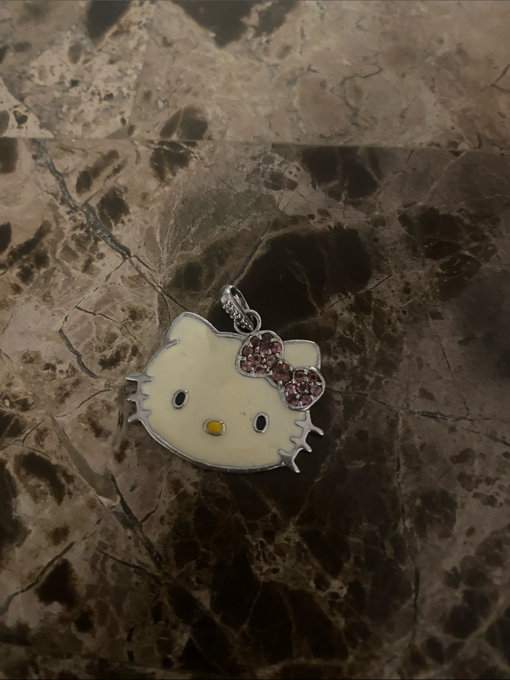 Simmons co hello kitty enamel pendant 925 Kimora